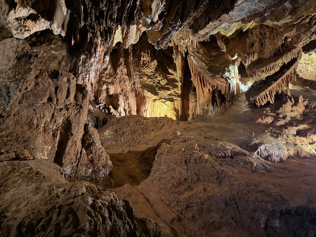 Grand Caverns2 Nuttyhiker