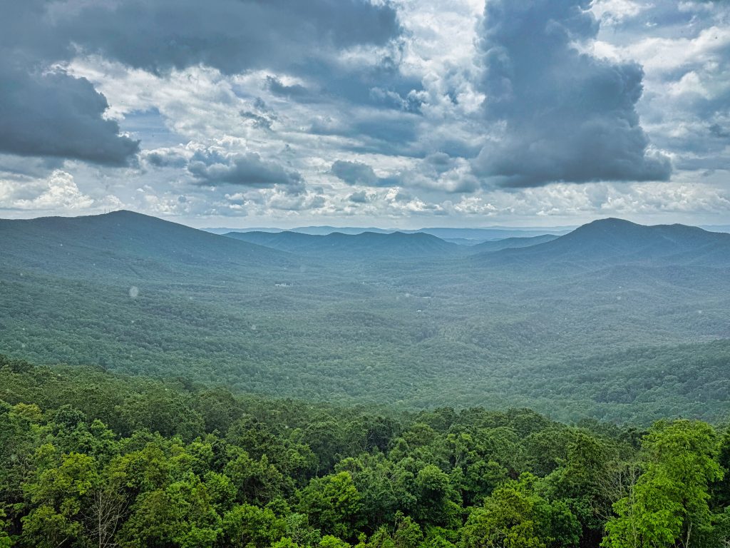 Προβολή των βουνών από το Big Walker Lookout Tower