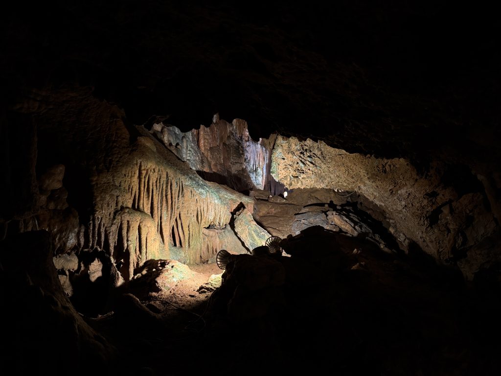 Grand Caverns2 Nuttyhiker