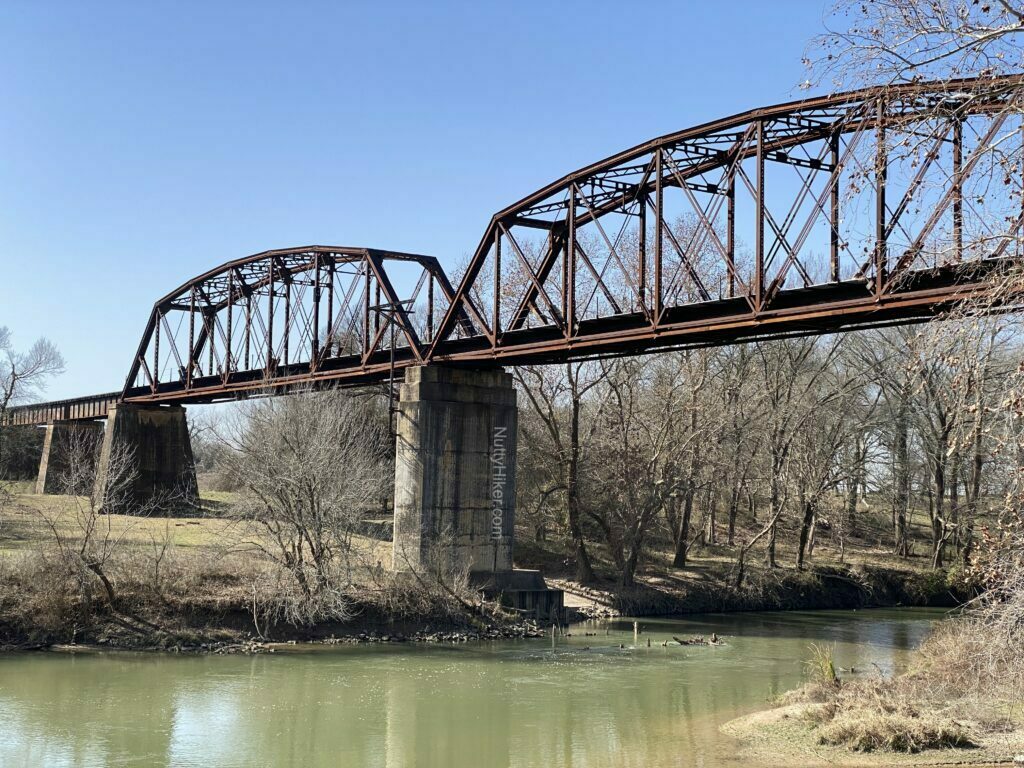 Η γέφυρα του τρένου στο Two Bridges Trail στο Καταφύγιο του ποταμού Κολοράντο
